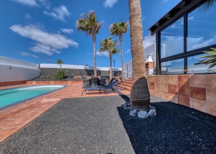 Salaria In Paradise-private Pool Vila *