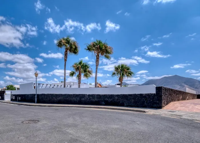 Salaria In Paradise-private Pool Vila Playa Blanca (Lanzarote)