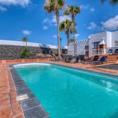 Villa Salaria In Paradise-private Pool
